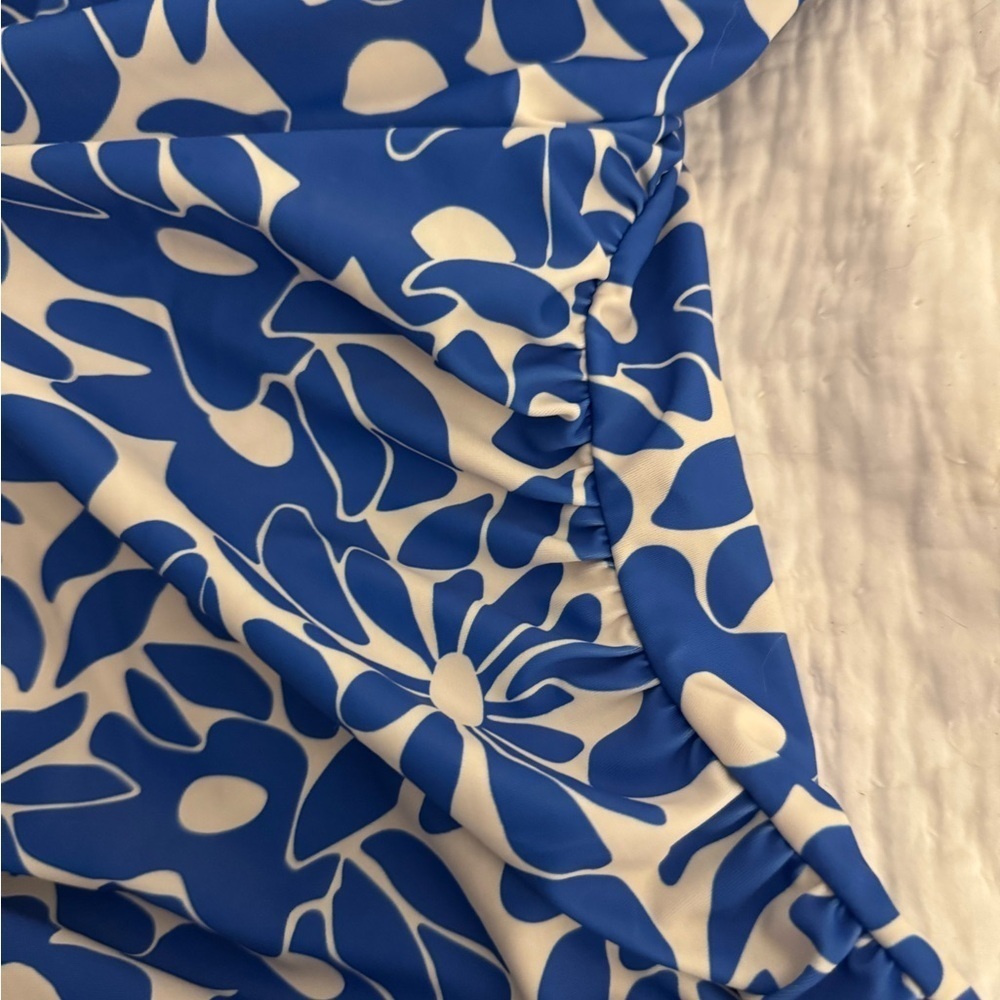 NWT Nicole Miller High Waist Skirted Floral Tankini | XL L. 2 piece set - Picture 4 of 16